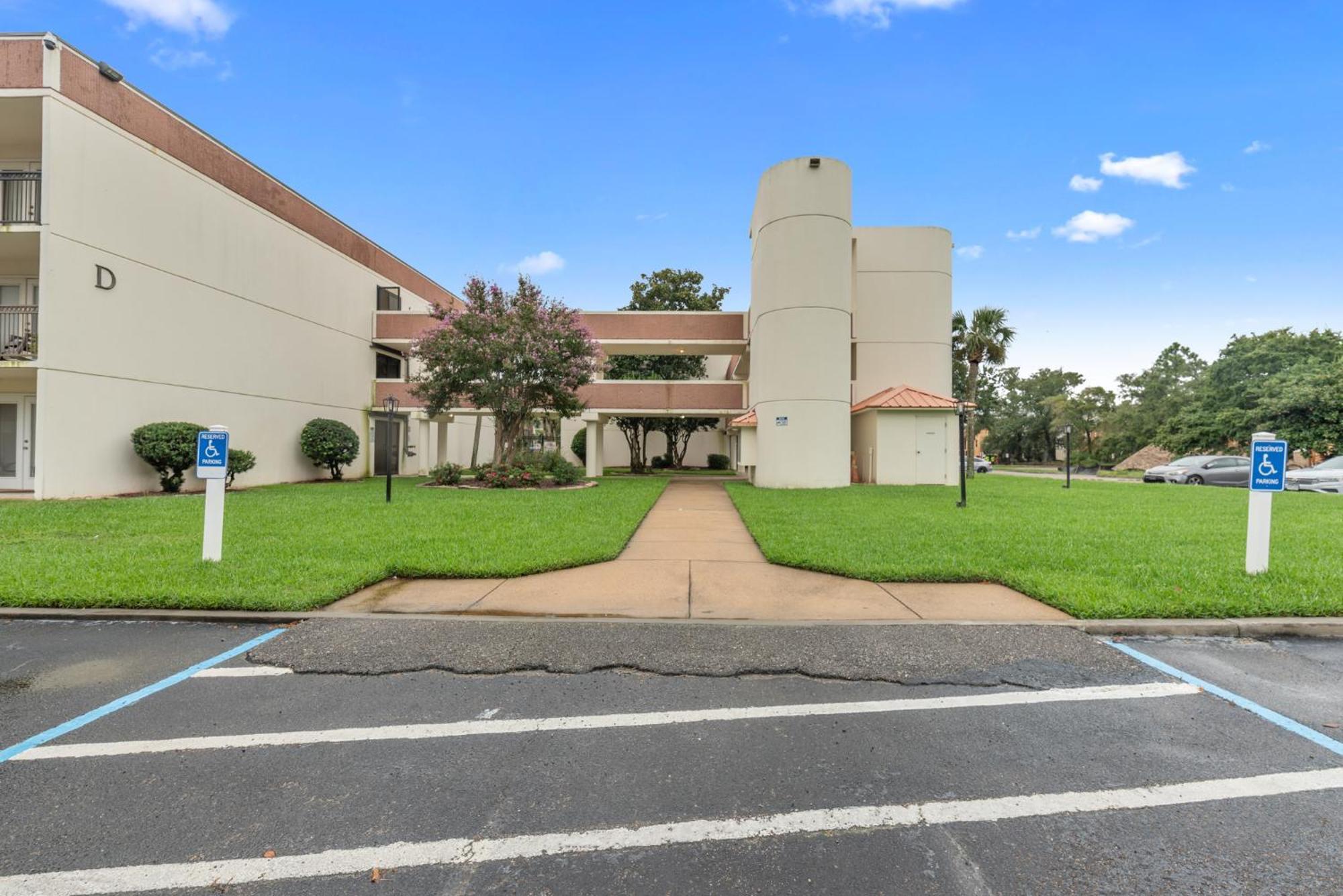 Fun 2 Bed/2 Bath Condo With Pool On Biloxi Beach Esterno foto